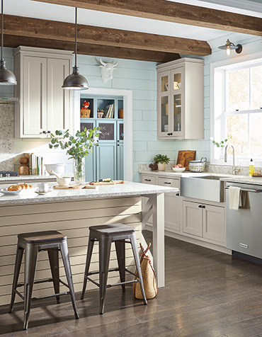 Modern Farmhouse Kitchen