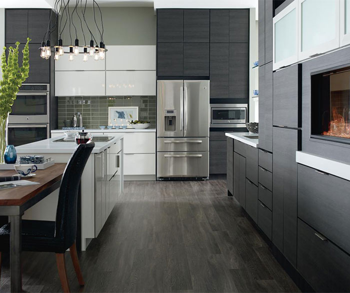 Laminate Cabinets In A Contemporary