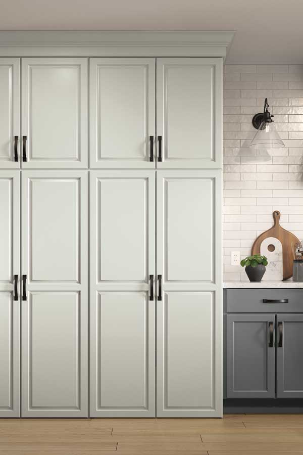 https://www.schrock.com/-/media/schrock/products/specialty_cabinets/walkthroughpantryfrancempflrmpmnsqofogs.jpg